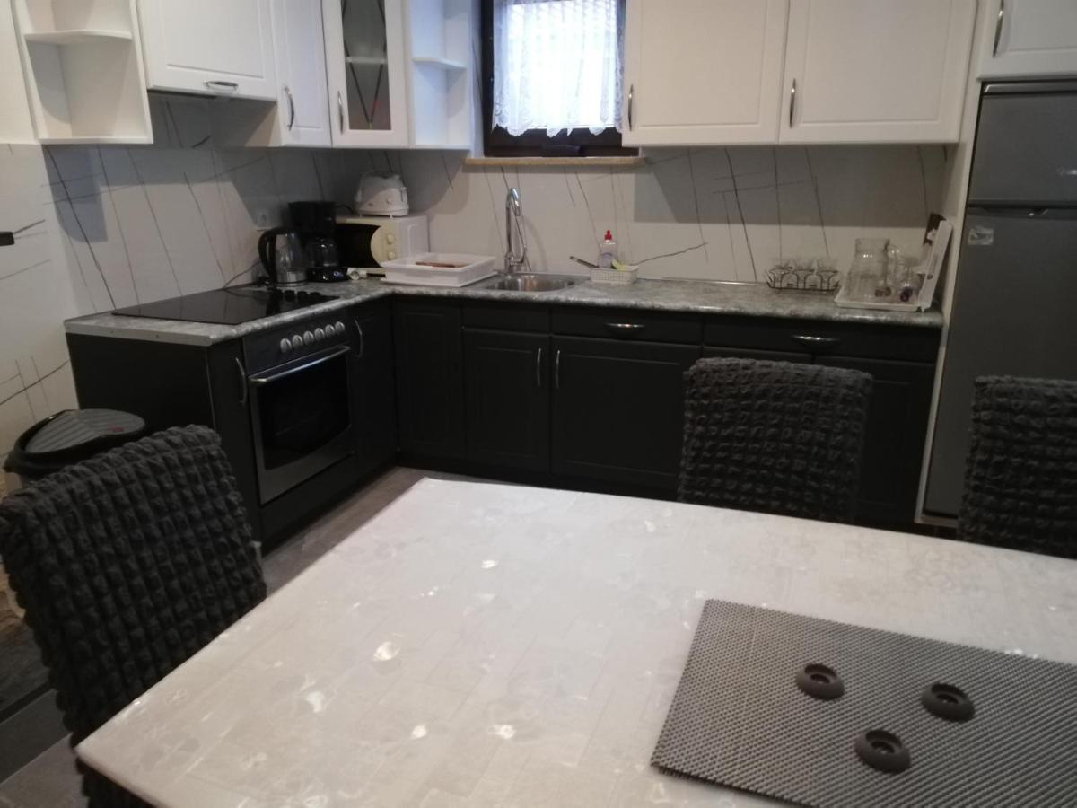 Apartment Camelia Porec Exterior photo